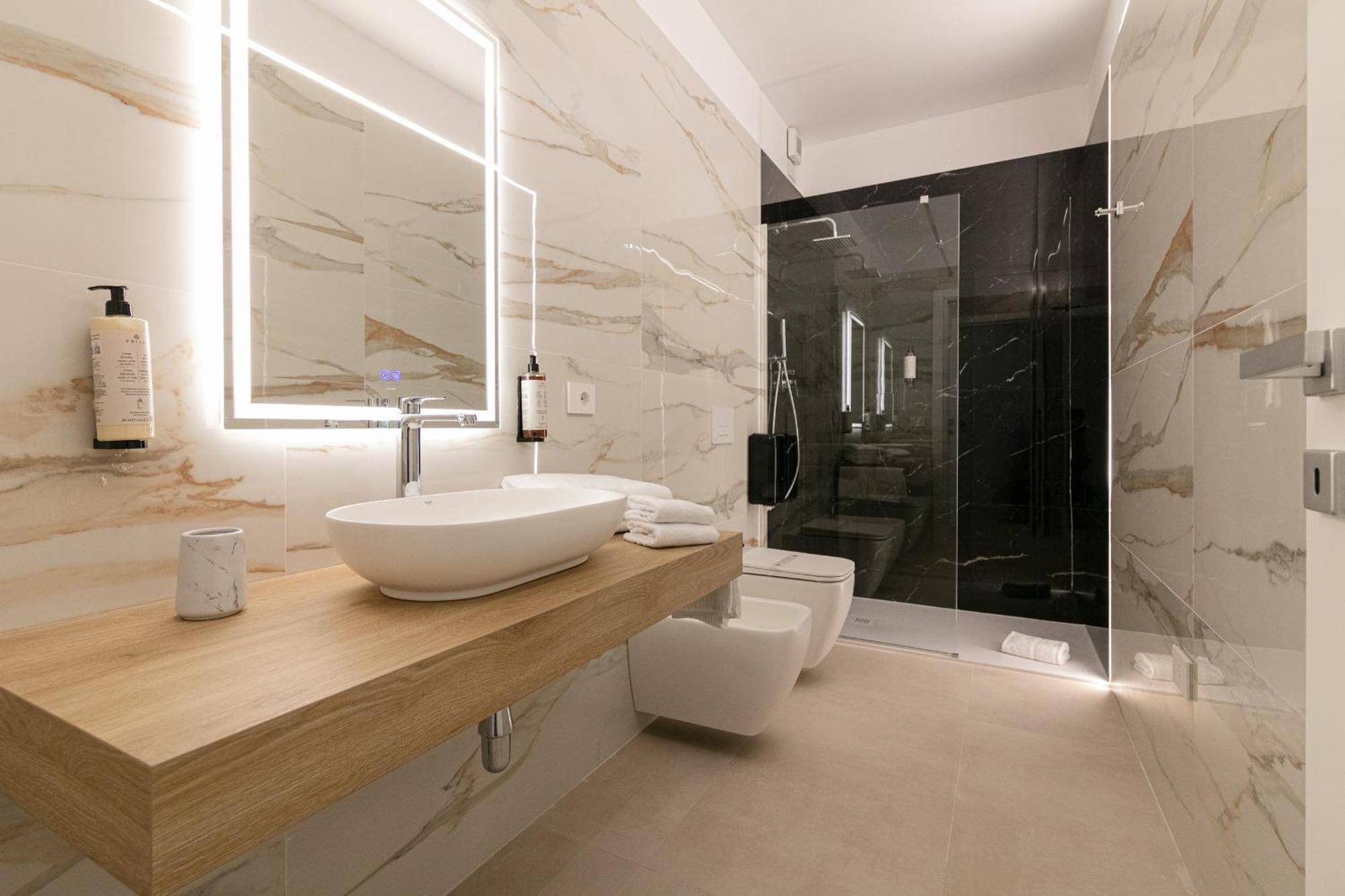 King'S Rooms Termoli Bagian luar foto