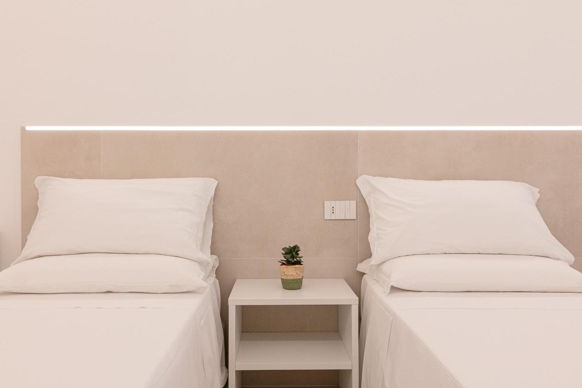 King'S Rooms Termoli Bagian luar foto